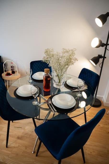 2 Bed Apt In Leeds City Centre Extérieur photo